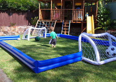 Campo de fútbol inflable de los juegos inflables de los deportes de los niños para el patio trasero de la casa