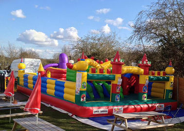Castillo animoso inflable al aire libre con la diapositiva, castillo animoso adulto comercial del CE