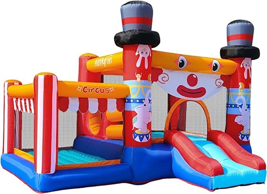 Castillo animoso y diapositiva del PVC del patio trasero al aire libre 0.55m m para los niños