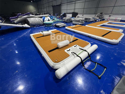 Deportes acuáticos plataforma de natación inflable con capacidad depende del tamaño