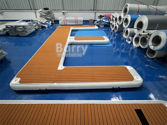 Depende del tamaño Capacidad Base flotante inflable hecha a medida Base de esquí de chorro inflable en forma de E