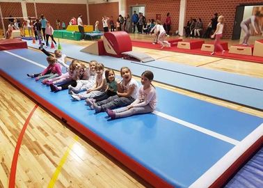 Estera inflable al aire libre de la gimnasia de la pista de aire/estera que despide inflable modificada para requisitos particulares