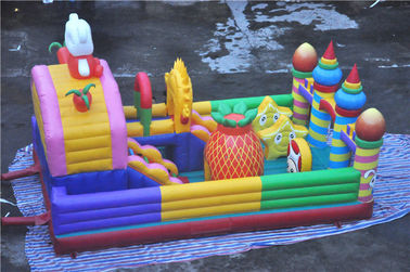 Tema animal del niño del patio de la diversión inflable gigante de la alegría CE-certificado