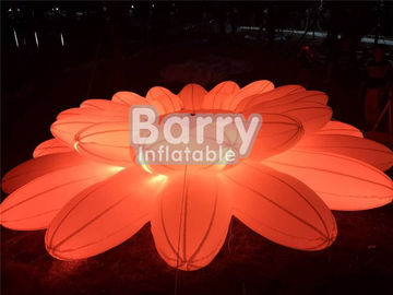 Productos inflables de la publicidad de la decoración bonita de la iluminación/cadena de flor inflable del LED para el banquete de boda