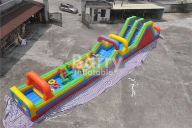 El castillo animoso inflable modificado para requisitos particulares, explota la carrera de obstáculos al aire libre para los adultos