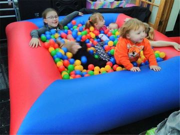Piscina inflable del hoyo de la bola niños divertidos del patio trasero de la seguridad de los pequeños para el partido