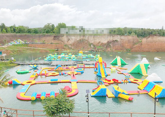 Patio flotante inflable modificado para requisitos particulares libre del agua de los juegos del agua del lago