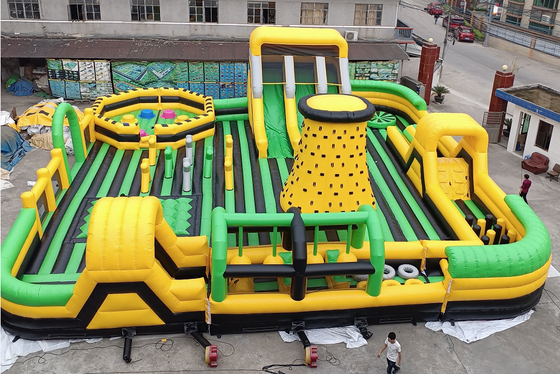 túnel comercial de la carrera de obstáculos inflable del PVC de 0.55m m interior para los adultos