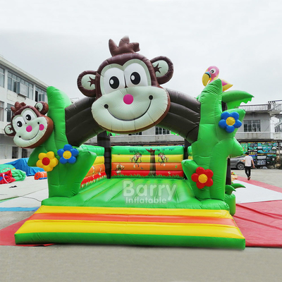 Puntada doble del Tripple de la gorila inflable del color verde los 5mx5m