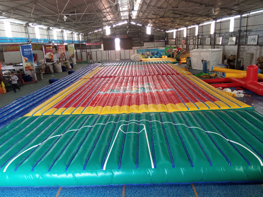 La gorila inflable impermeable de la pista de aire salta el colchón de la caída