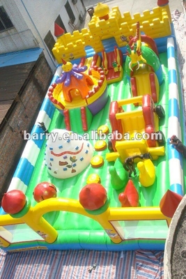 Castillo animoso inflable del parque de atracciones del EN 14960 con el parque del juego de la diapositiva