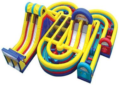 Carrera de obstáculos inflable comercial, curso inflable gigante del asalto para el adulto