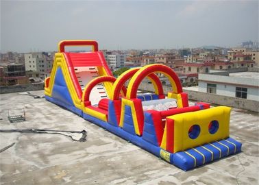 La carrera de obstáculos inflable atractiva para explota juegos de los niños y de los adultos