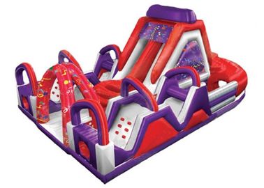 Carrera de obstáculos animosa inflable colorida/curso inflable del asalto