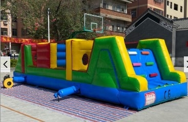 resistente ULTRAVIOLETA inflable de la carrera de obstáculos 12mL*6mW*4mH de la gorila del PVC de 0.55m m