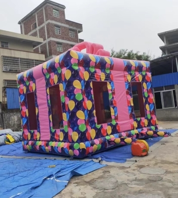Los niños inflables de la gorila de la prenda impermeable los 4x4m se escudan el equipo del patio