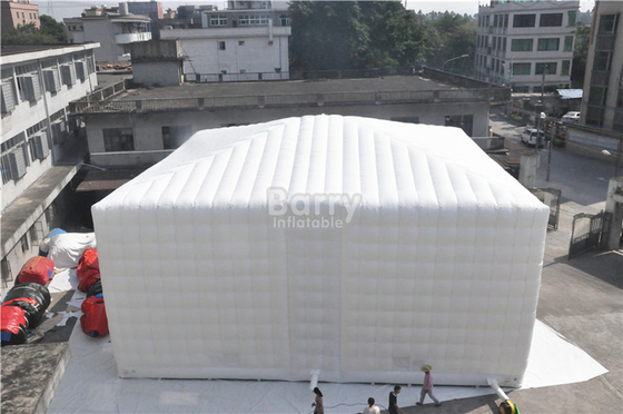 Tienda inflable del cubo de la casilla blanca de la prueba de fuego para la ayuda humanitaria